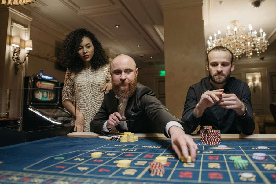 Casinò Online SG vs. Concorrenza: Confronto Dettagliato per Giocatori Italiani
